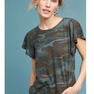 Anthropologie T.la camo road tee in XS